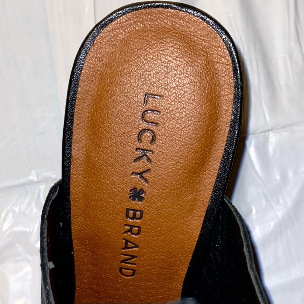 Lucky Brand Black Leather Women's Heeled Sandals - Picture 5 of 9